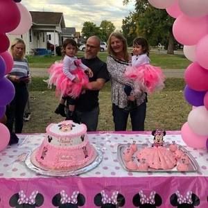 Meet your Posher, Paula